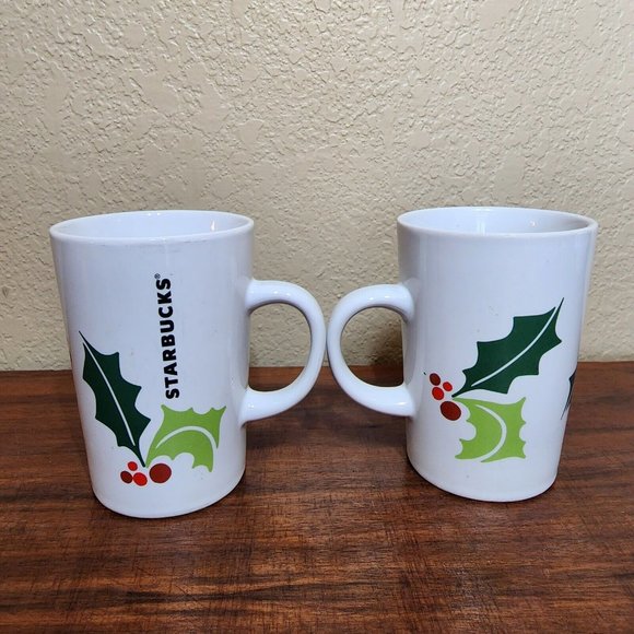 2 Starbucks 2011 Holly and Berries 10.6 oz Mugs Christmas - Picture 3 of 6